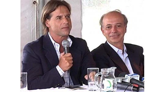 La jocosa factura de Lacalle Pou al nuevo aliado Javier García