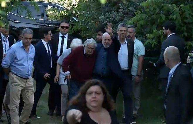 mujica-lula-chacra-5-diciembre-2024.jpg