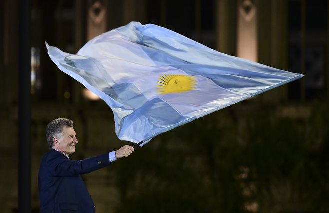 macri-size.jpg