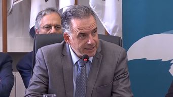 soy de la escuela de la reunion directa con los intendentes, dijo yamandu orsi en el congreso