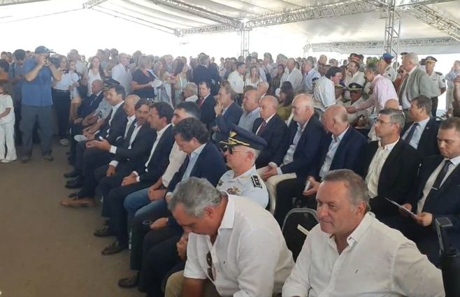 inauguración-aeropuerto-de-salto.jpg