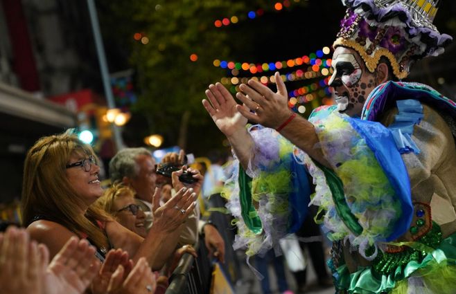DESFILE-CARNAVAL-im.jpg