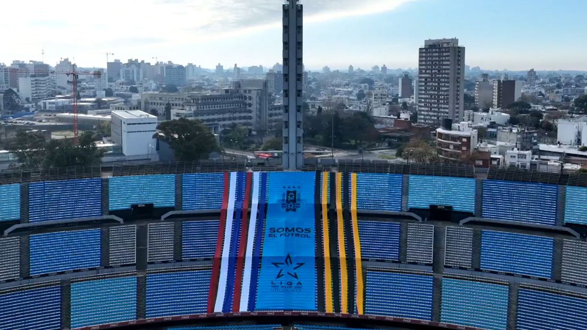 Nacional y Peñarol se enfrentan este domingo desde las 20:00 horas en el estadio Centenario