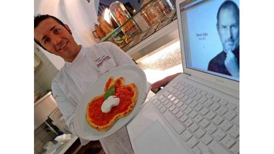 El mundo entero homenajea a Steve Jobs