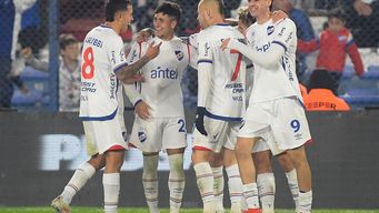 nacional goleo 4-1 a juventud por el torneo intermedio y aumenta su ventaja en la tabla anual