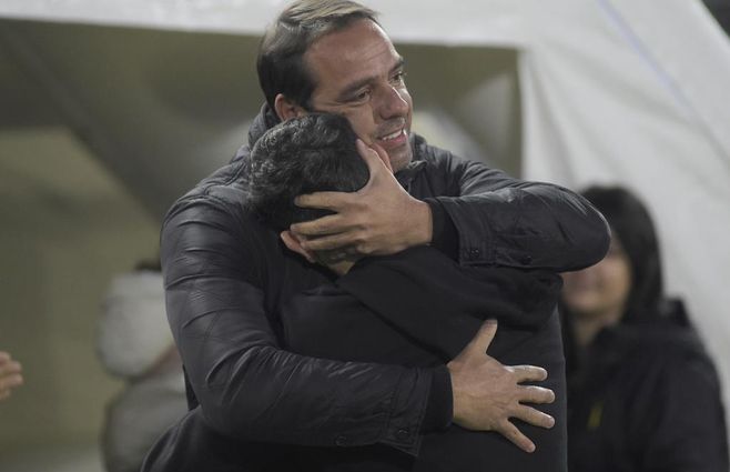 agustin alvarez martinez despedida peñarol foto dante fernandez (2).jpeg