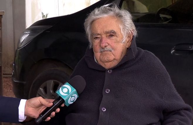 Mujica recuerda y homenajea a Pepe Guerra. Foto: Emiliano Gutiérrez, Subrayado.