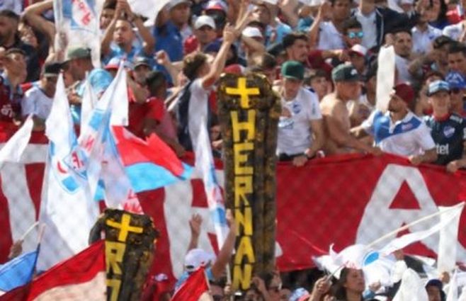 Twitter Juan Bernasconi (@Juanitobat)