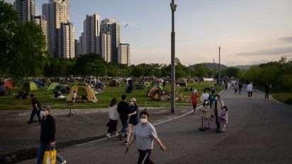 corea del sur limita el numero de alumnos en las escuelas por el repunte de casos de covid-19