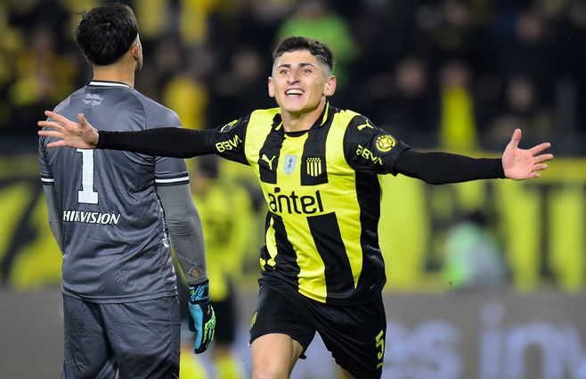 igmacio-sosa-foco-uy-campeón-del-siglo.jpg