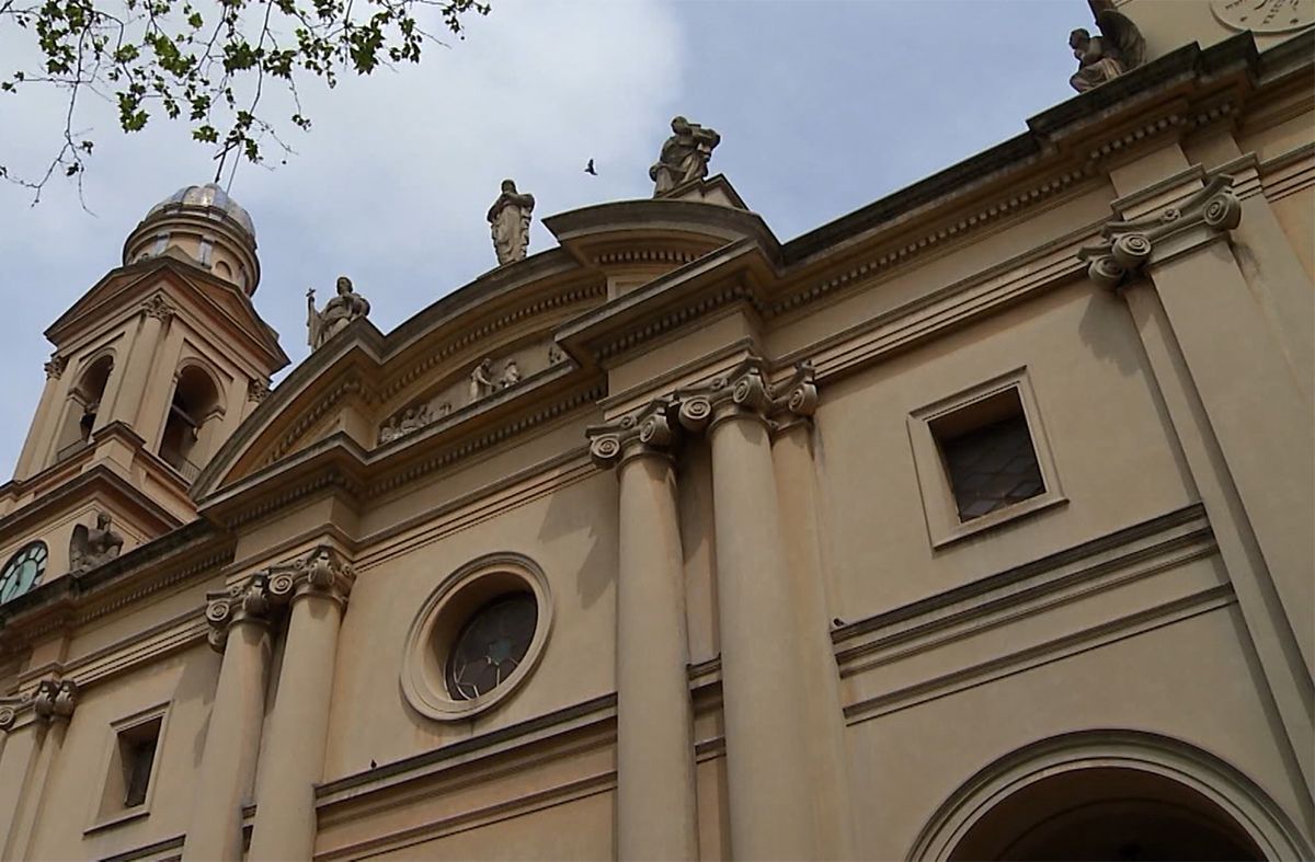 "La agenda se mantiene. No hay cambios previstos", señaló la CEU tras el anuncio del papa de su operación