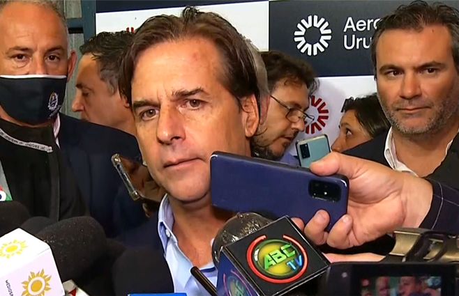 Lacalle-Pou-conferencia-Carmelo.jpg
