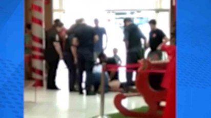 guardias asfixiaron durante 6 minutos al hombre detenido en shopping de paysandu