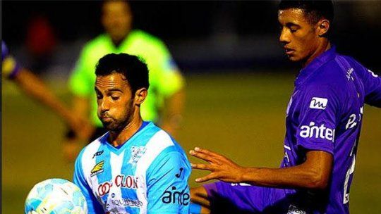 defensor cerro