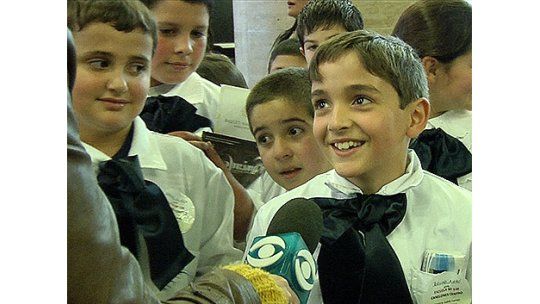 Mil niños de escuelas rurales disfrutaron del ballet del Sodre