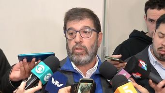 pereira califico como responsable y valiente la renuncia de charles carrera tras pedido de desafuero