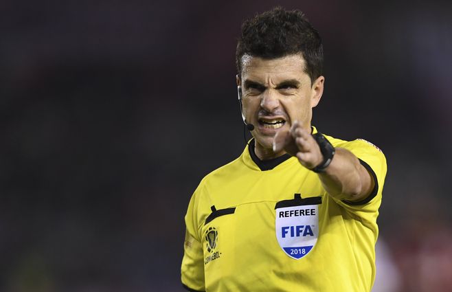 arbitro uruguayo andrés cunha mundial rusia 2018 AFP.jpg