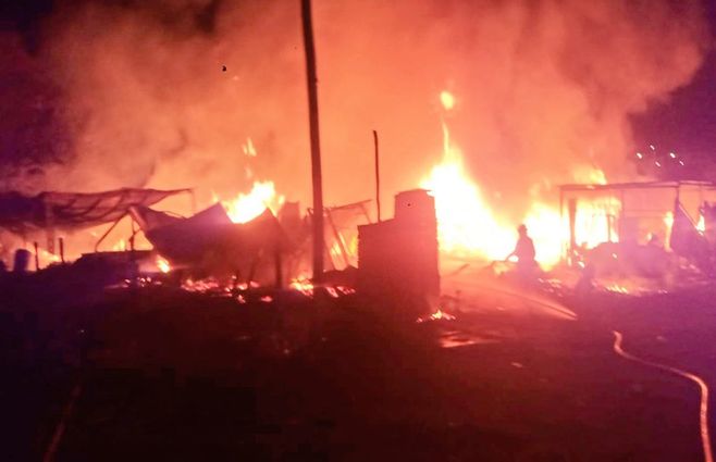 Incendio en aserradero de Manga.