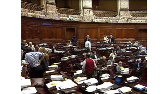 Aprueban mantener antecedentes de menores por dos años