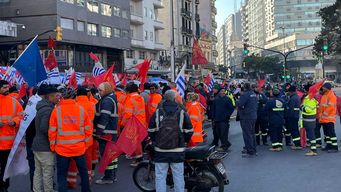 paro parcial del sunca en todo el pais con movilizacion en montevideo