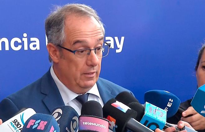 Foto: Subrayado. José Carlos Mahía, ministro de Educación y Cultura.