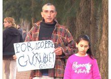 Familiares, amigos y seguidores despidieron a Marcel Curuchet