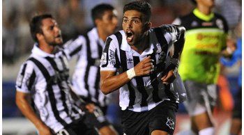 wanderers enfrenta a boca desde las 21.15 por copa libertadores