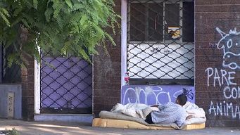 ministro de desarrollo social dijo que volveran a aplicar alerta roja por frio para personas en calle