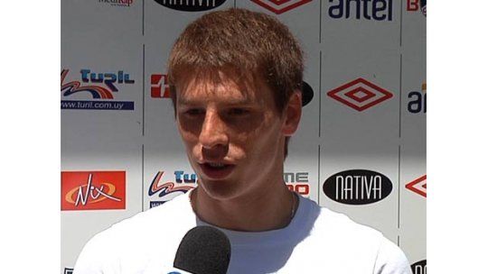 Colo Romero se afirmó en el 11 de Nacional