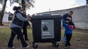 intendencia de montevideo aumentara camaras para controlar uso correcto de contenedores de residuos