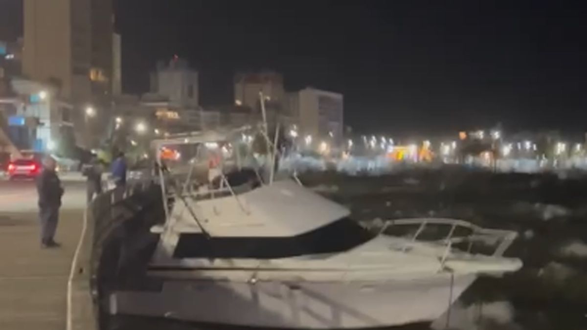 Embarcación se soltó de amarras en el puerto de Punta del Este, producto de los fuertes vientos en la zona