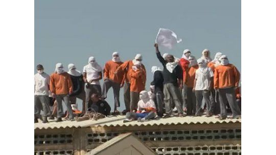 Decapitan a dos presos durante motín en cárcel de Brasil