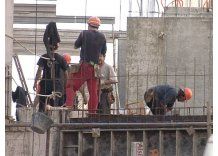 Abren llamado para obreros de la construcción