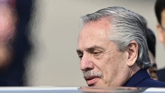 confirman el procesamiento de alberto fernandez y dictan embargo por mas de 14.000 millones de pesos