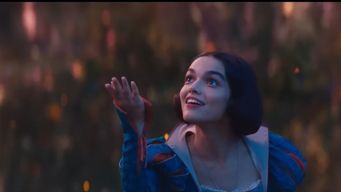 blancanieves y los siete enanitos, el famoso clasico de disney vuelve al cine con rachel zegler y gal gadot