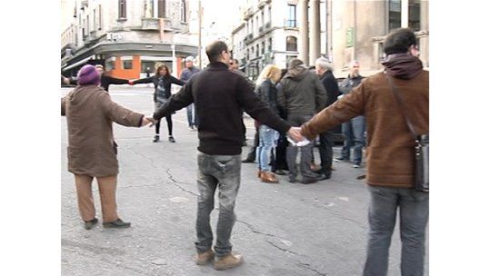“Rueda rueda” para alejar a la prensa de dirigentes sindicales