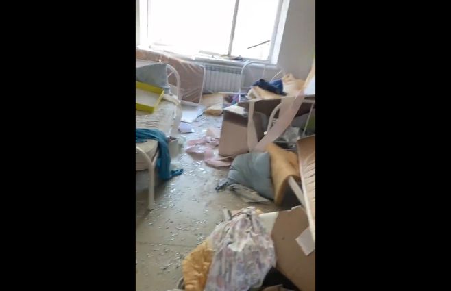 hospital bombardeado en Ucrania.jpg