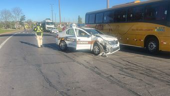 persecucion y choque entre un auto y un movil de caminera en los accesos a montevideo
