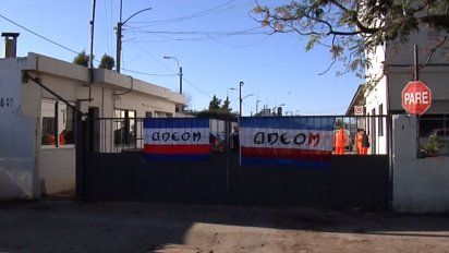 paro de adeom afecta este jueves varios servicios en montevideo