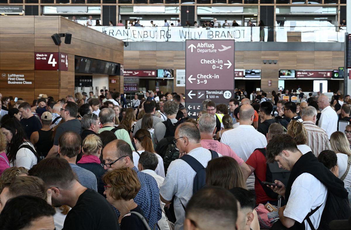 Fallo informático mundial: reportan problemas en aeropuertos, bancos y empresas de todo el mundo