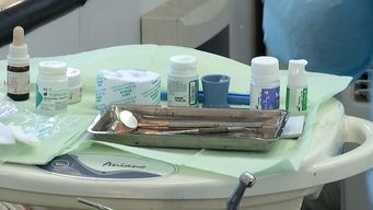 cinco condenados por receptacion; una organizacion ingresaba material odontologico de contrabando