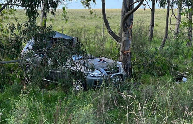 La camioneta del siniestro de tránsito en ruta 7. Foto: Silvia Techera, Subrayado.