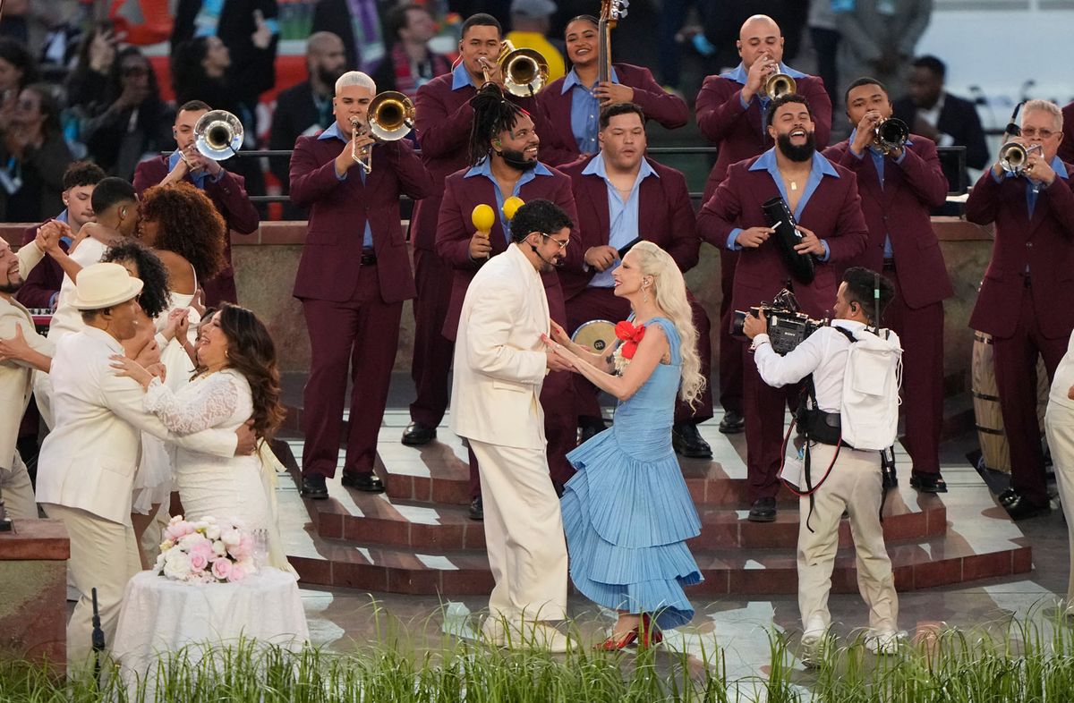 Foto: AFP. Bad Bunny y Lady Gaga. Foto: AFP. Bad Bunny y Lady Gaga.