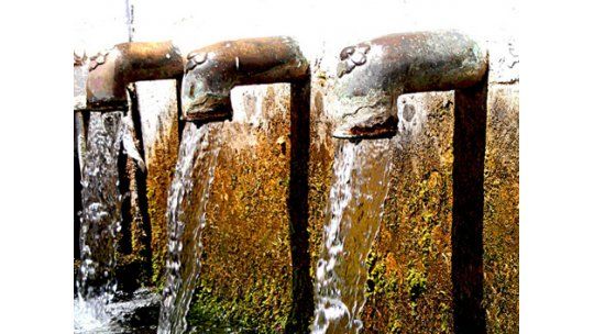 El servicio de agua potable costará 8% más a partir de febrero