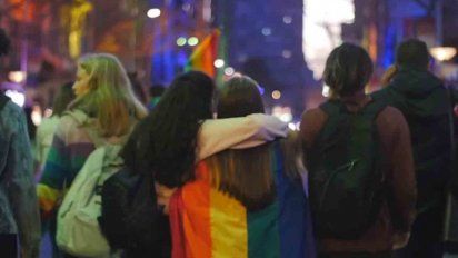 denunciaron a un pastor de young por publicar comentarios homofobicos