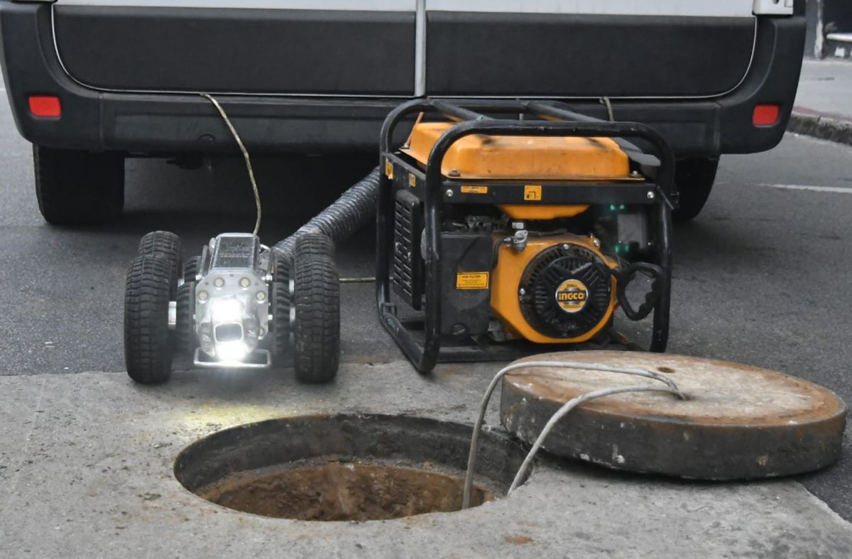 Foto: FocoUy. Robot utilizado para inspeccionar las alcantarillas en Ciudad Vieja.