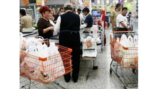 Pese a los planes anti-inflación, los precios subieron en octubre