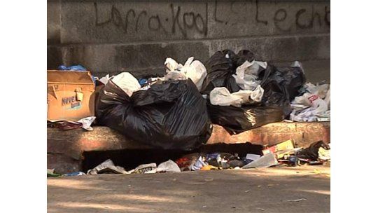 El 52% de los montevideanos está desconforme con la limpieza