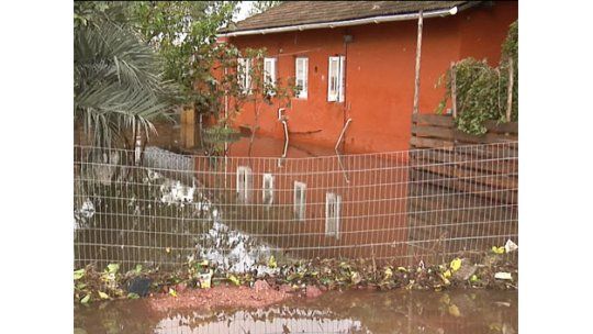 Montevideo, Canelones y Colonia con 53 evacuados e inundaciones