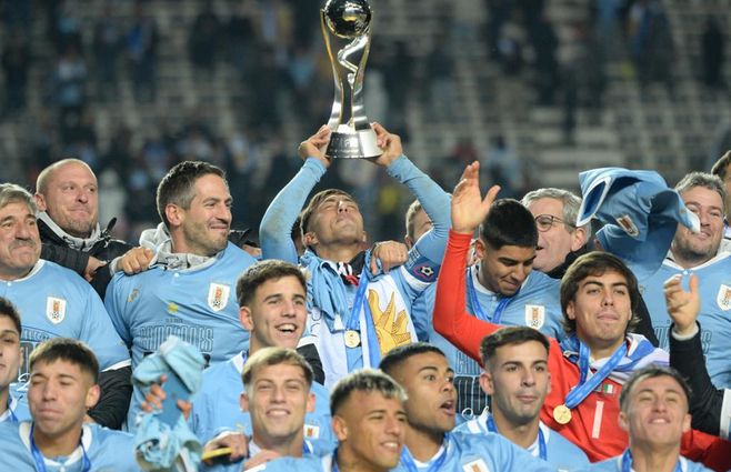 Uruguay-campeón-del-mundo-sub-20-Copa-FocoUy.jpg